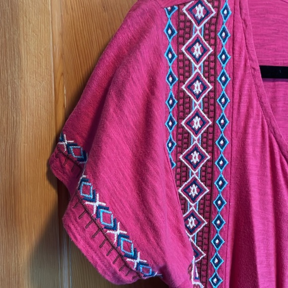 Lightweight embroidered summer dress. - Picture 5 of 6